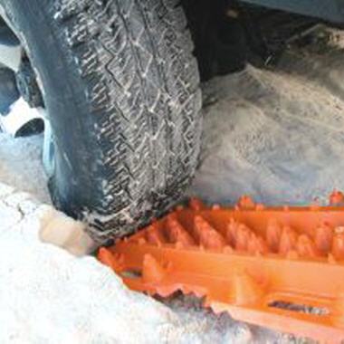 MAXTRAX MK II - die Bergehilfe aus Australien